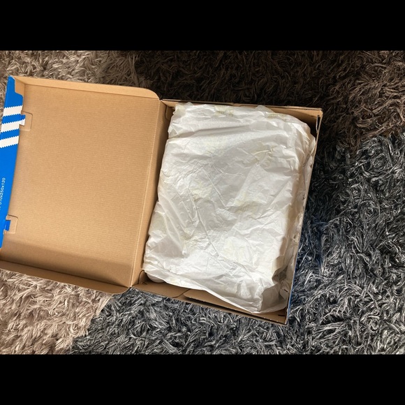 Tubular Radial ‘White’ Size 9.5M - Picture 9 of 10